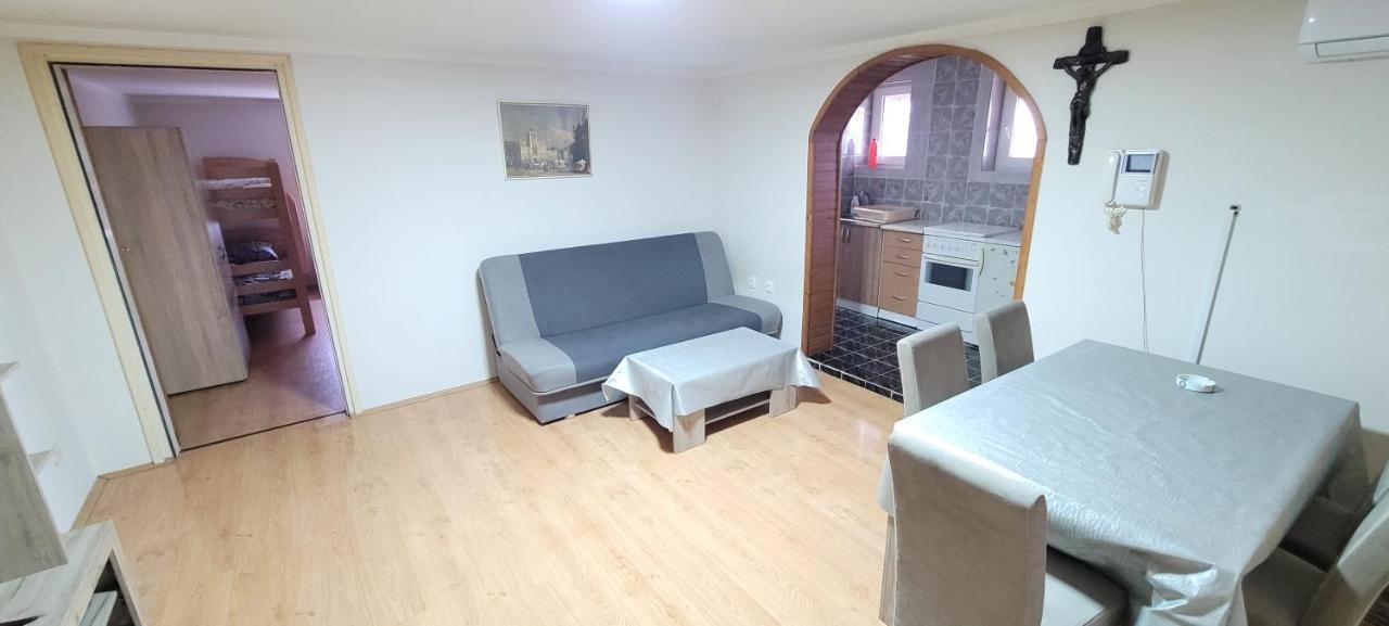 ואליג'בו Apartman Progresso מראה חיצוני תמונה