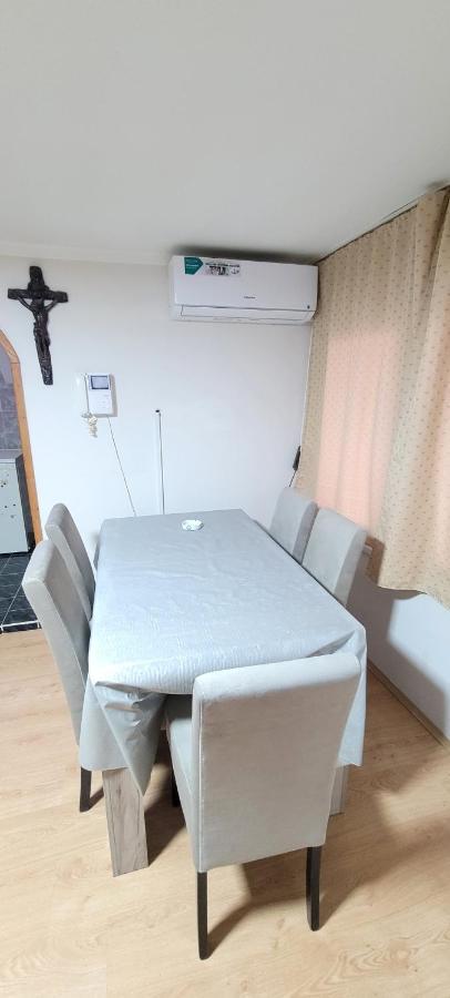 ואליג'בו Apartman Progresso מראה חיצוני תמונה